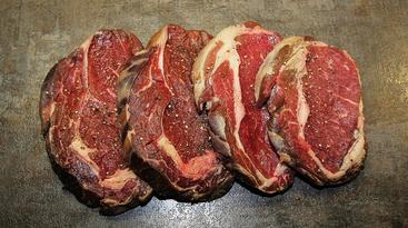 Jak naložit hovězí maso na gril?