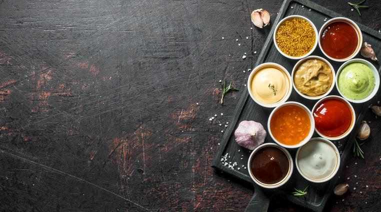 Nejlepší omáčky k hovězímu masu, které musíte ochutnat