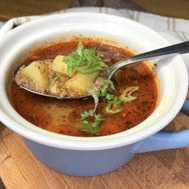 Gulášová polévka